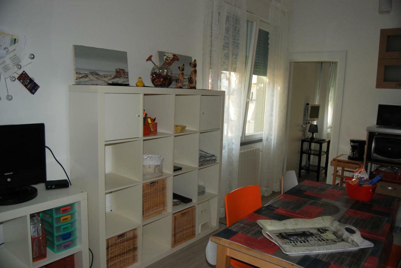 Casa Dolce Casa Apartment Viareggio Bagian luar foto